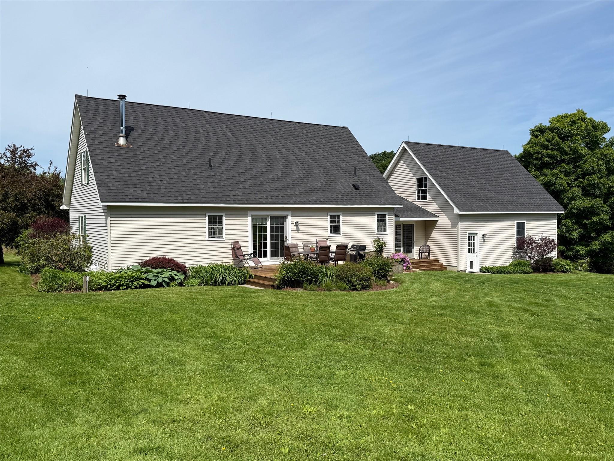 18 Ohandley Drive, Amenia, NY 12501