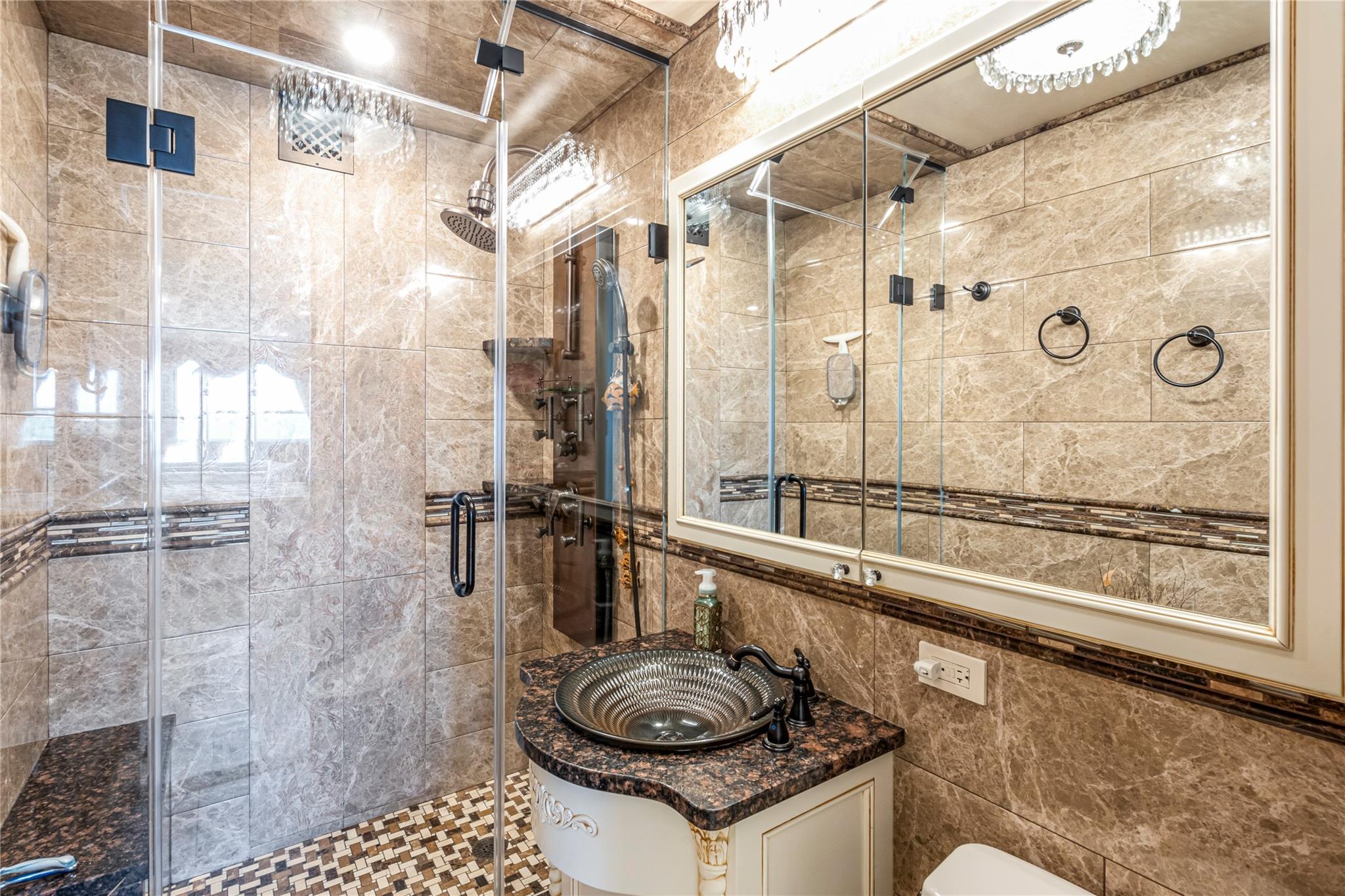 17-85 215th Street # 4M, Bayside, NY 11360