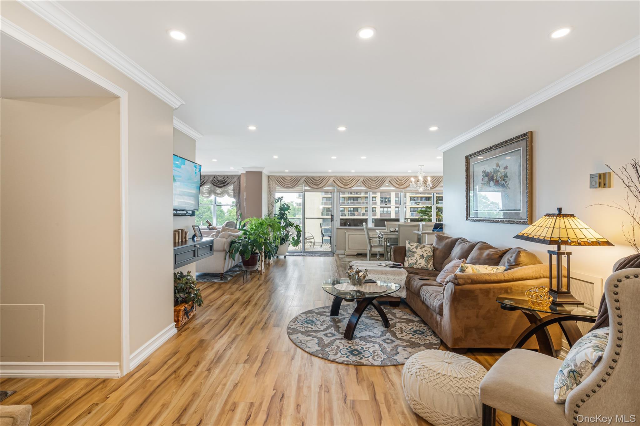 17-85 215th Street # 4M, Bayside, NY 11360