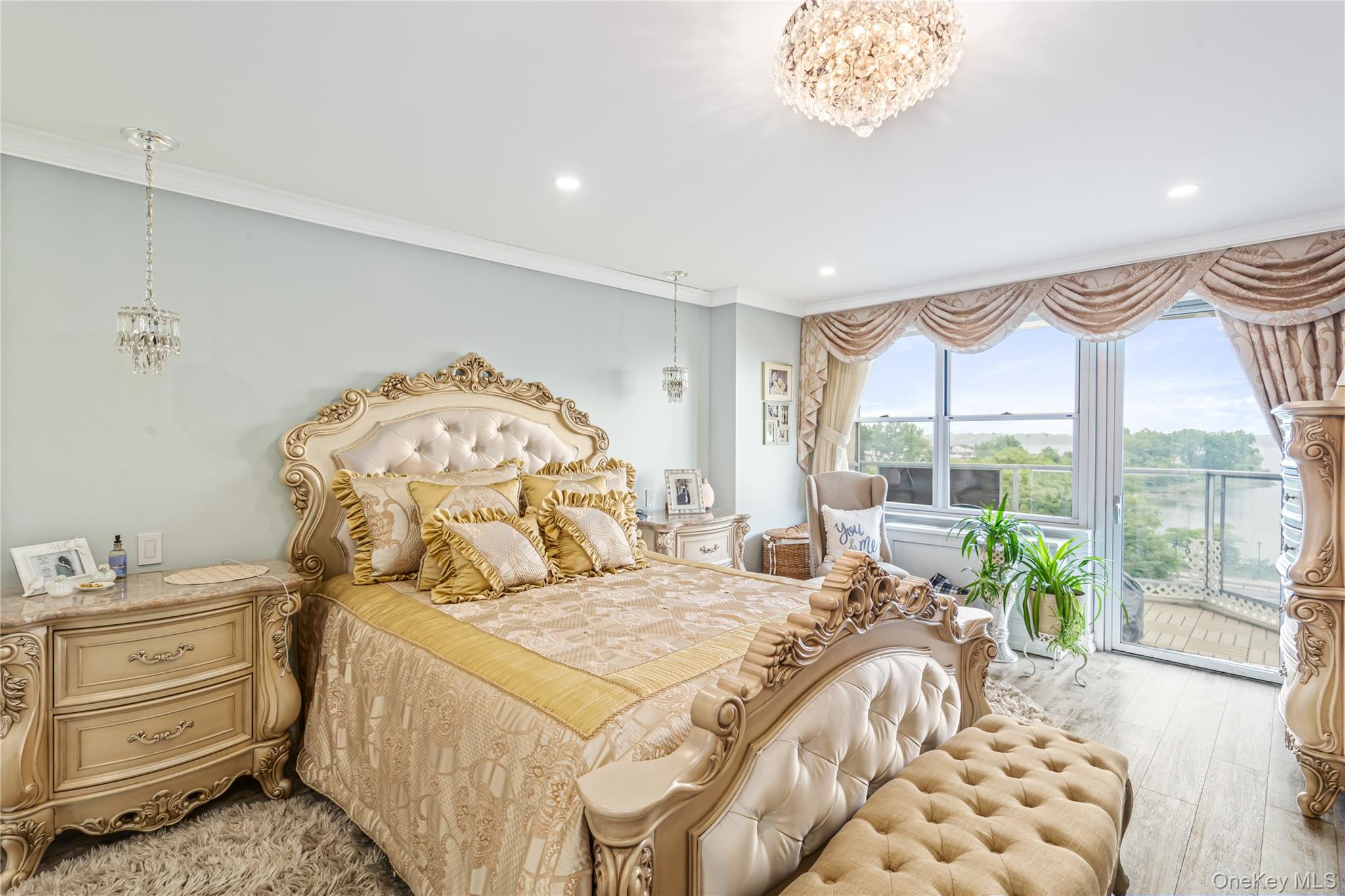 17-85 215th Street # 4M, Bayside, NY 11360