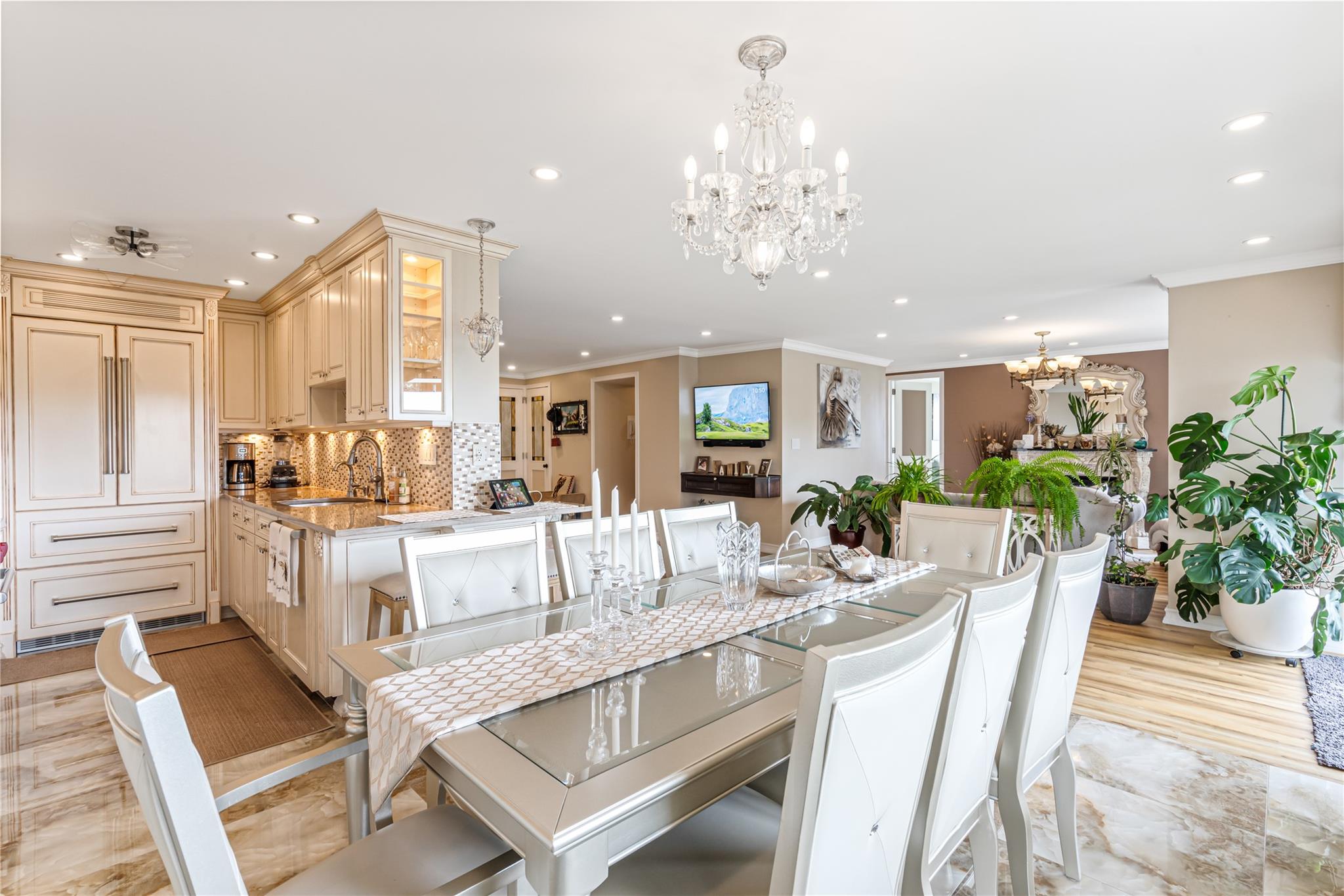 17-85 215th Street # 4M, Bayside, NY 11360