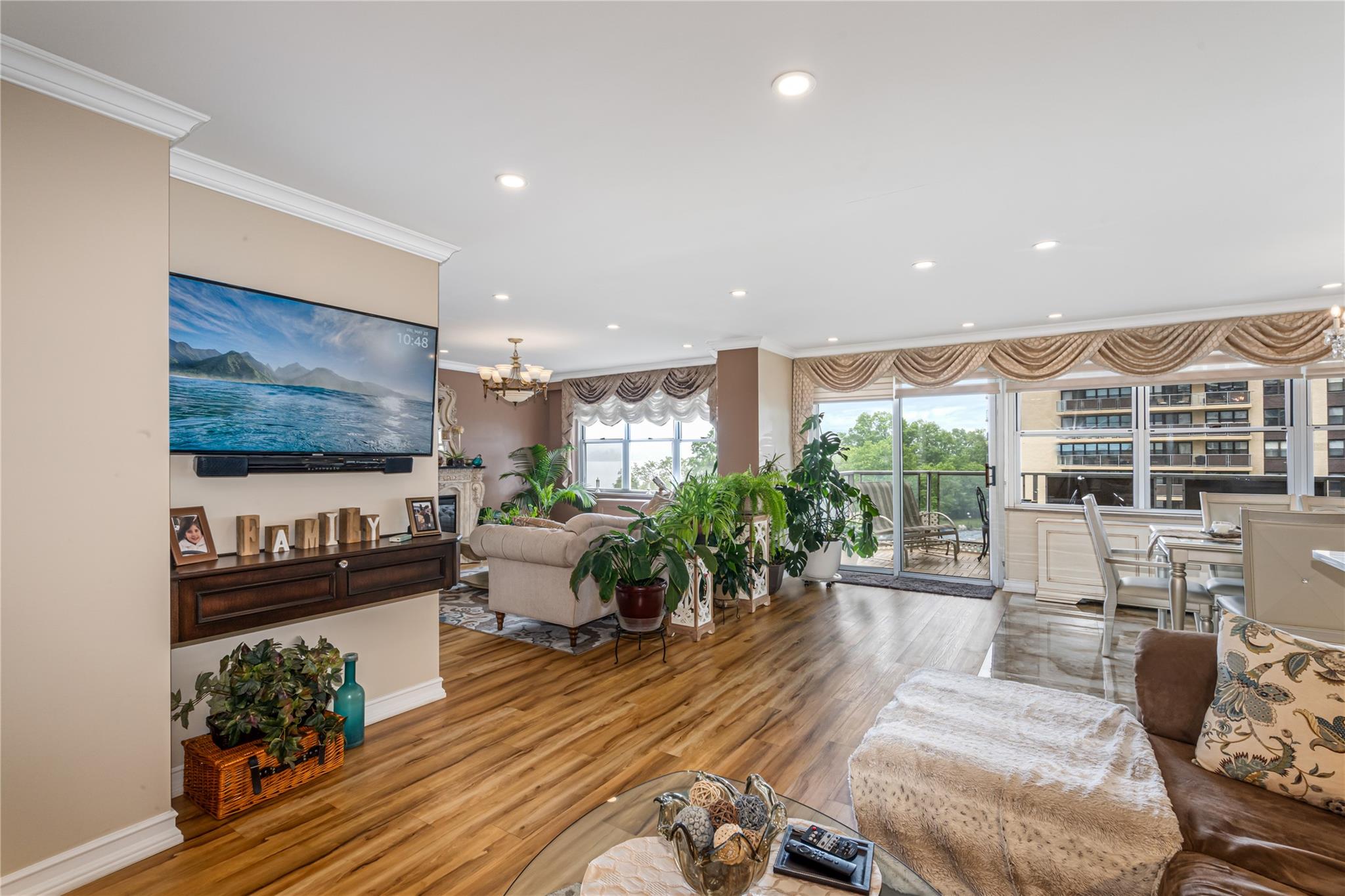 17-85 215th Street # 4M, Bayside, NY 11360