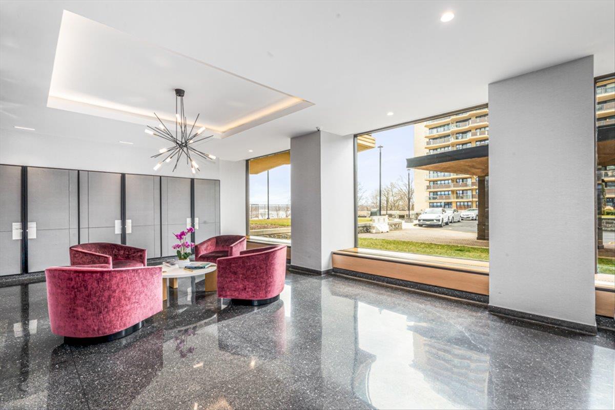 17-85 215th Street # 4M, Bayside, NY 11360