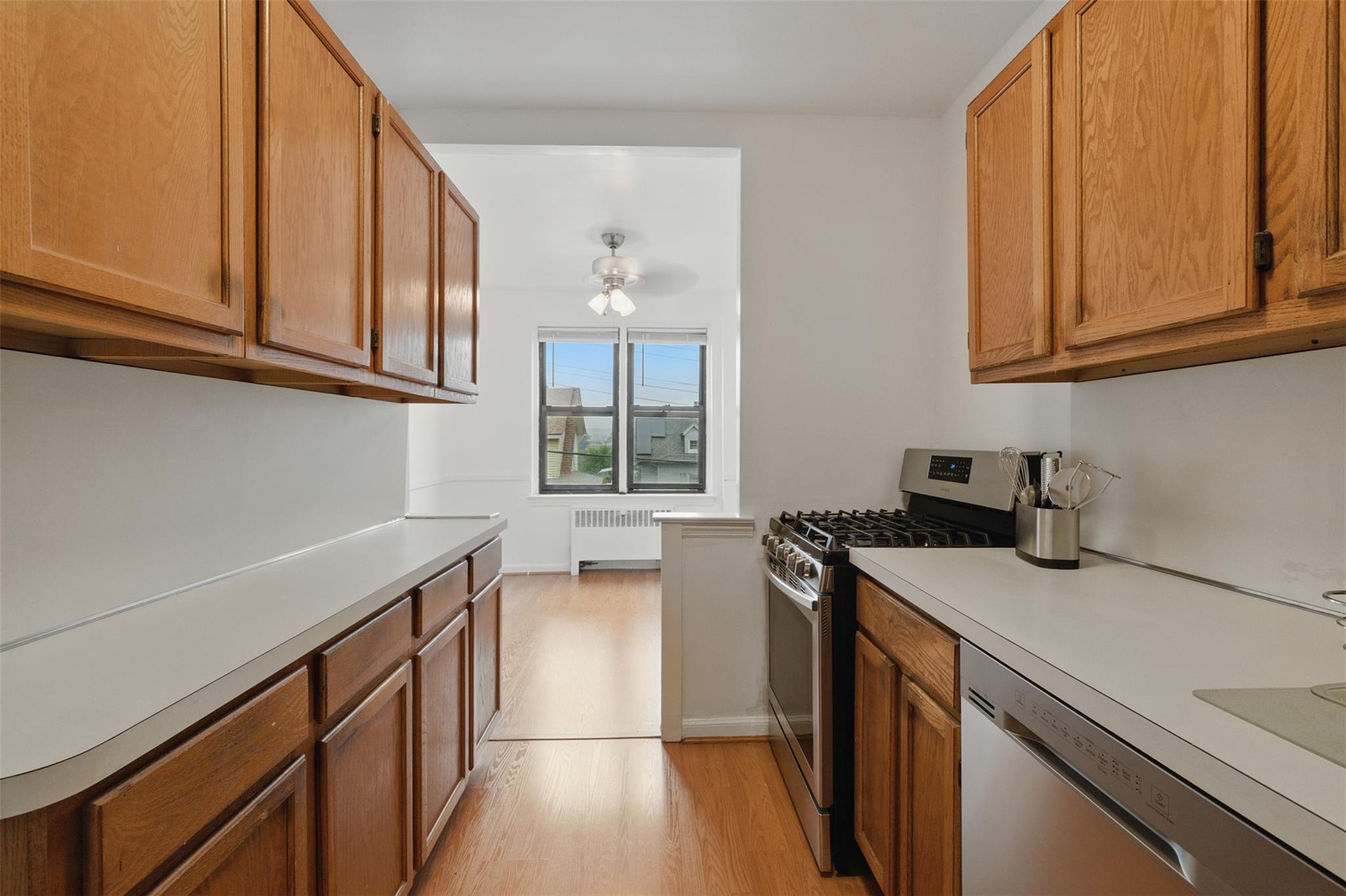 70 Sherman Avenue # 2G, Yonkers, NY 10705