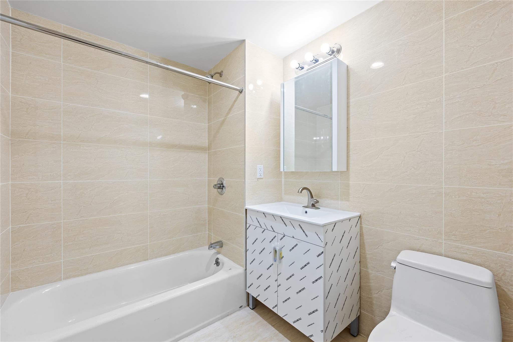 91-23 Corona Avenue # 4A, Elmhurst, NY 11373