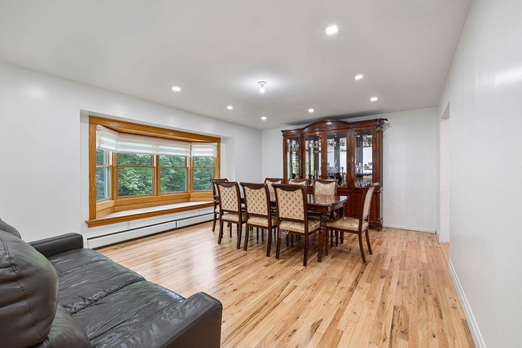 10 Karow Court, Monsey, NY 10952