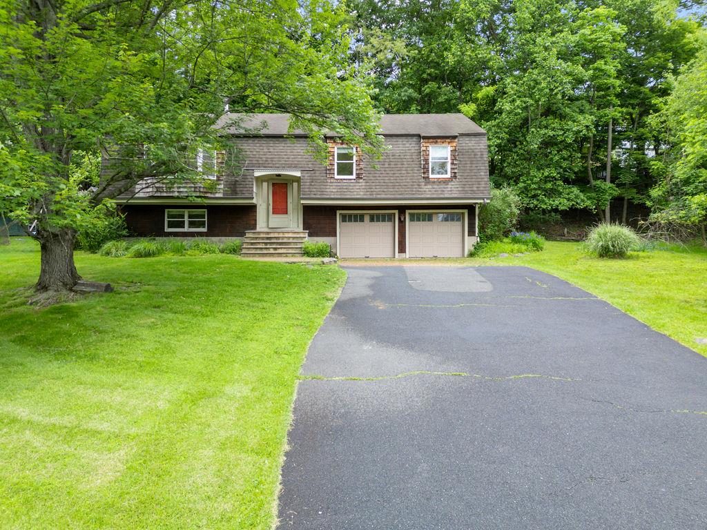 10 Karow Court, Monsey, NY 10952