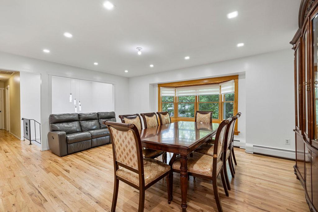 10 Karow Court, Monsey, NY 10952