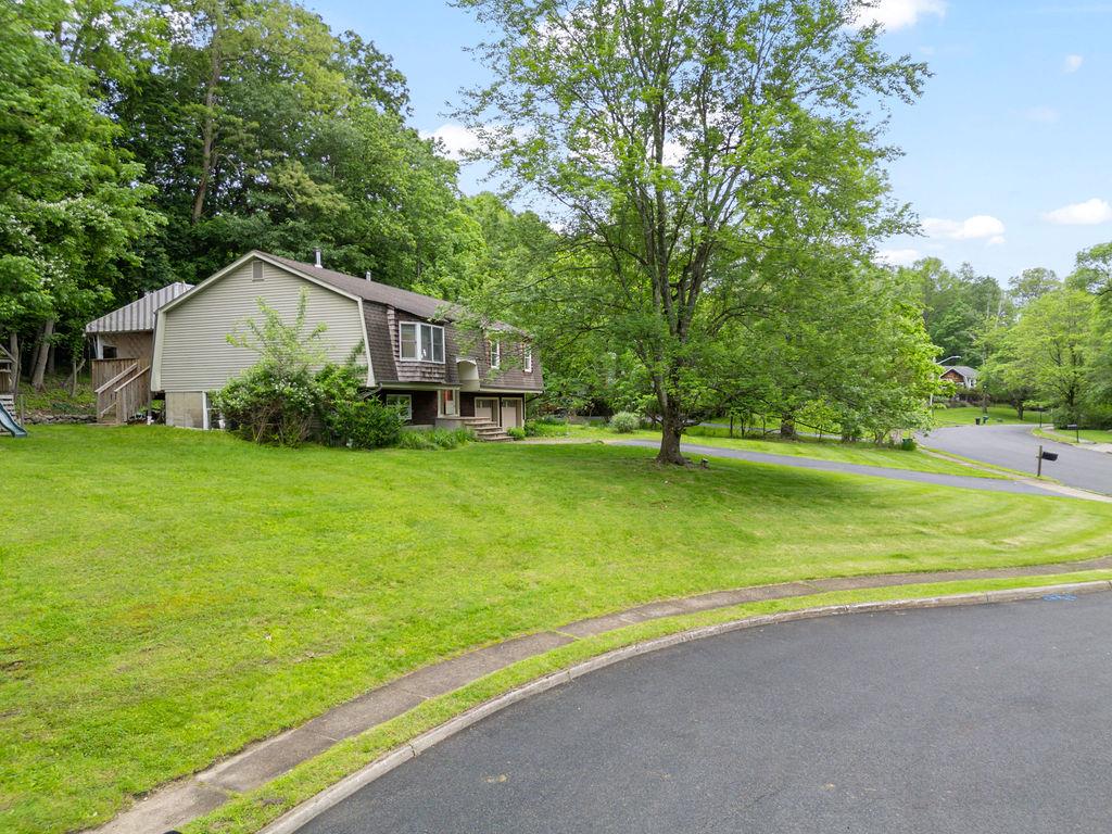 10 Karow Court, Monsey, NY 10952