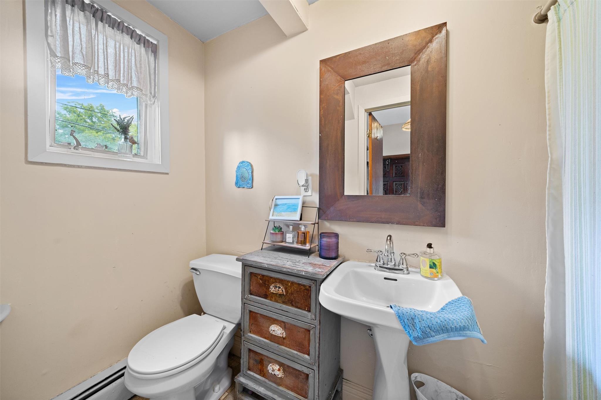 75 Clubhouse Road, Tuxedo Park, NY 10987