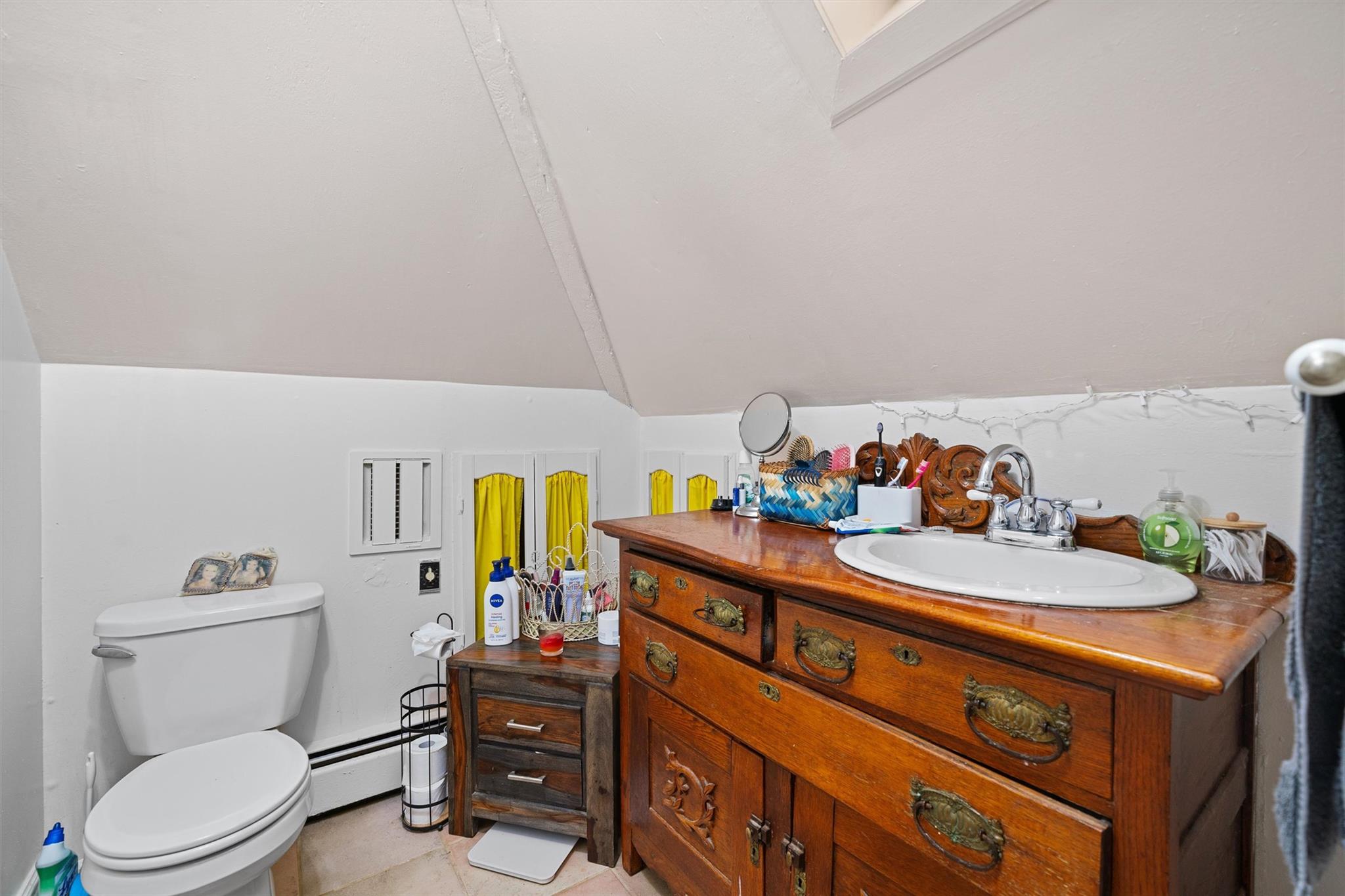 75 Clubhouse Road, Tuxedo Park, NY 10987