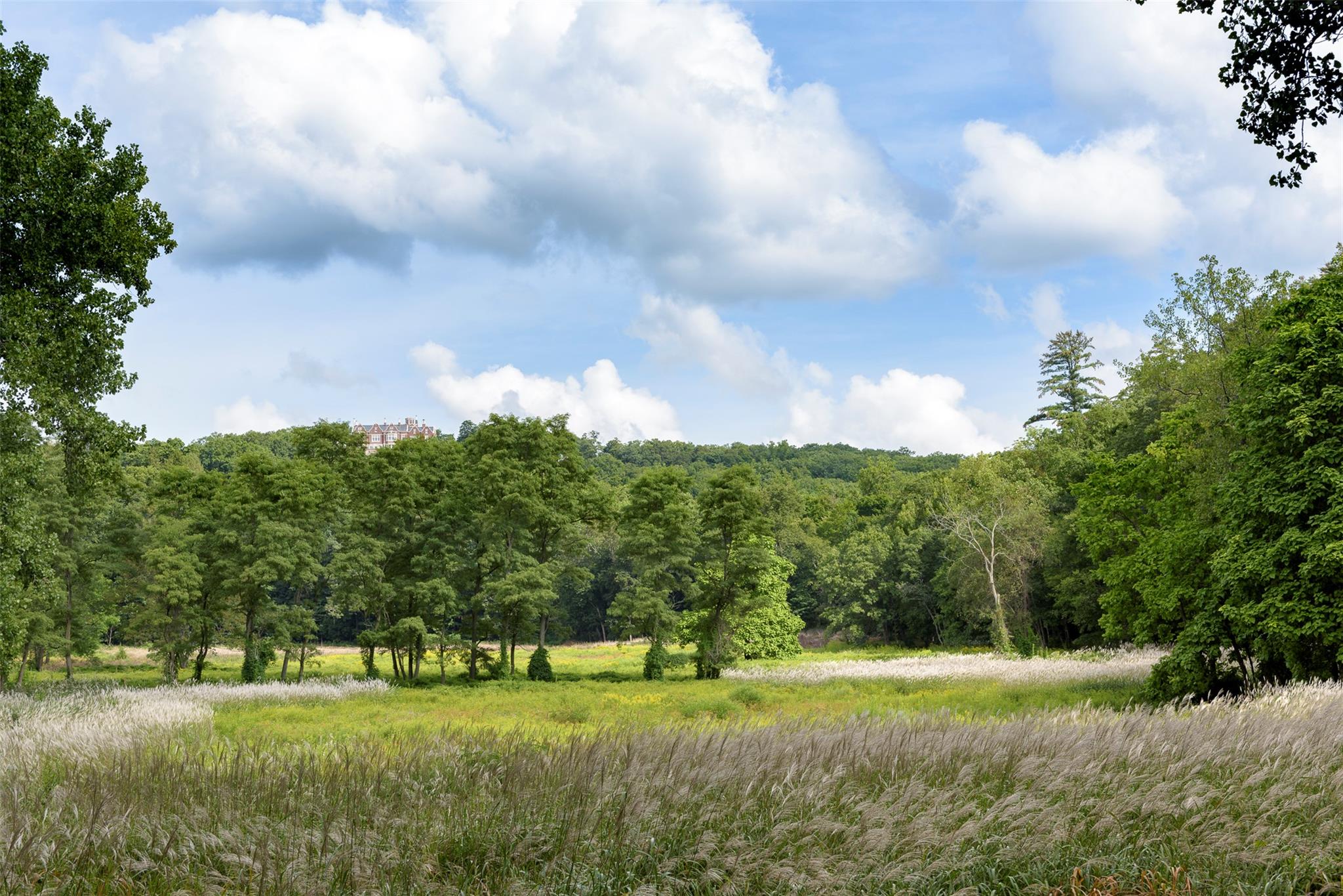 75 Clubhouse Road, Tuxedo Park, NY 10987