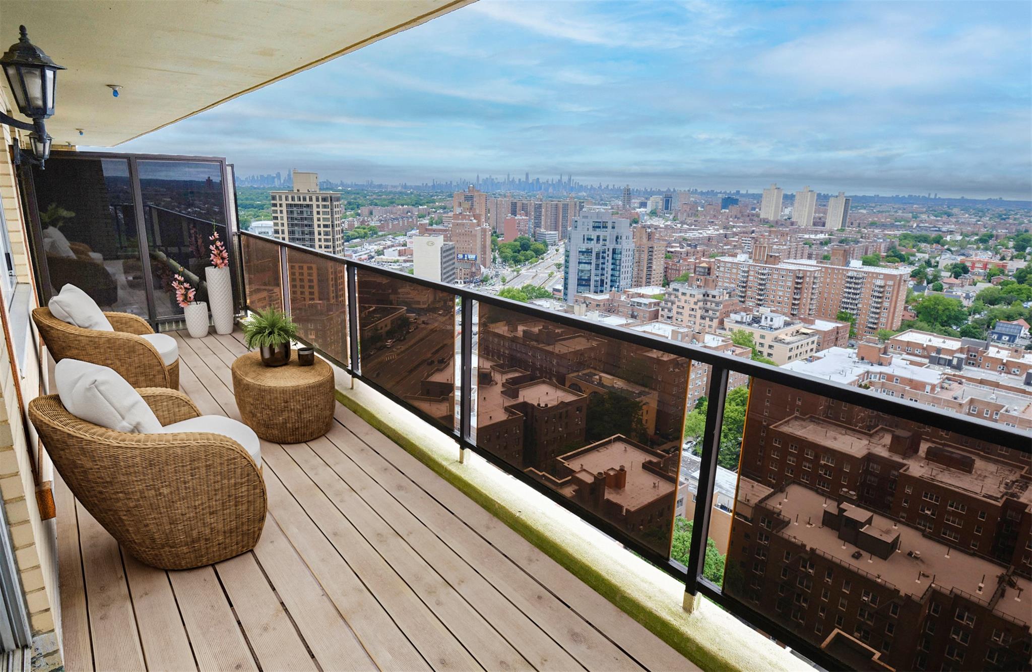 110-11 Queens Boulevard # 27G, Forest Hills, NY 11375