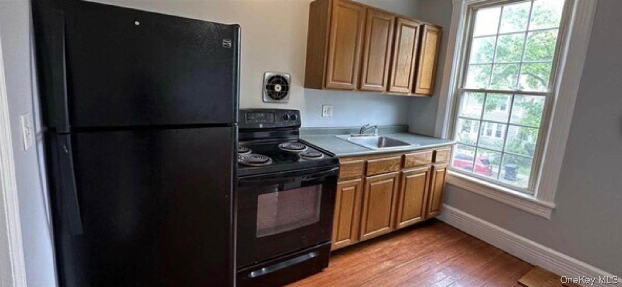 13 Hooker Avenue, Poughkeepsie, NY 12601