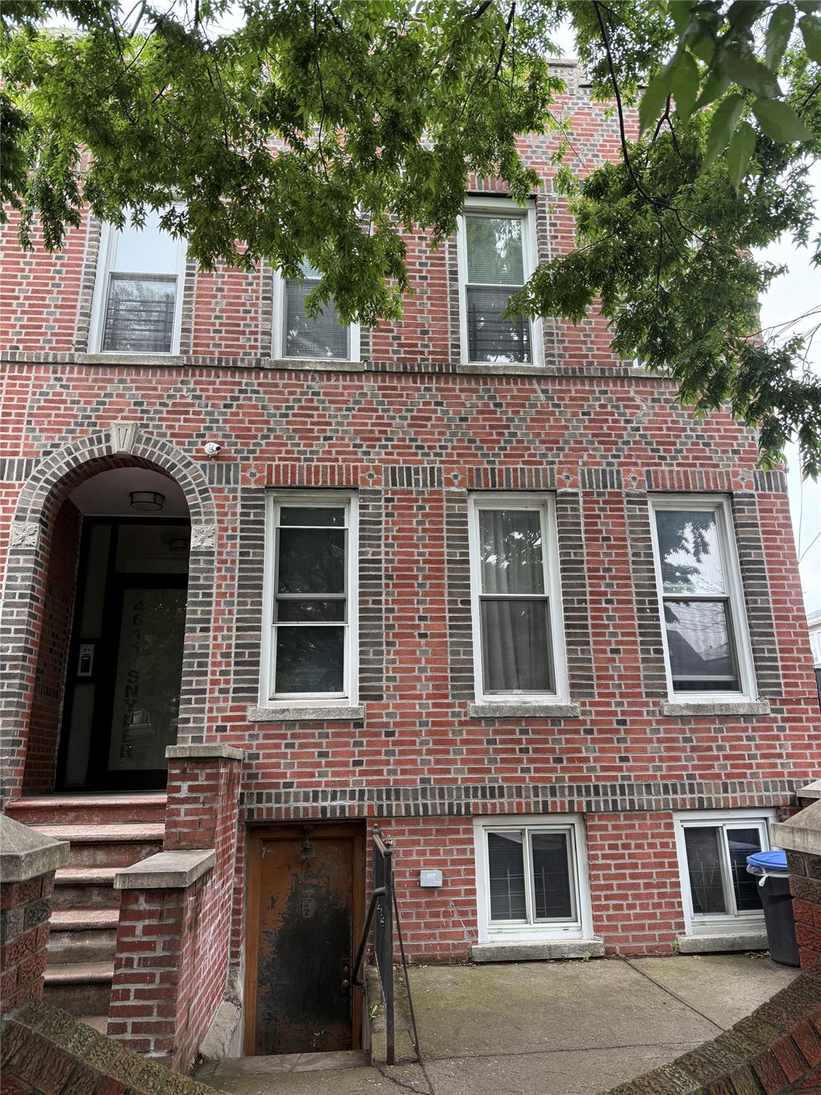 4611 Snyder Avenue, Brooklyn, NY 11203