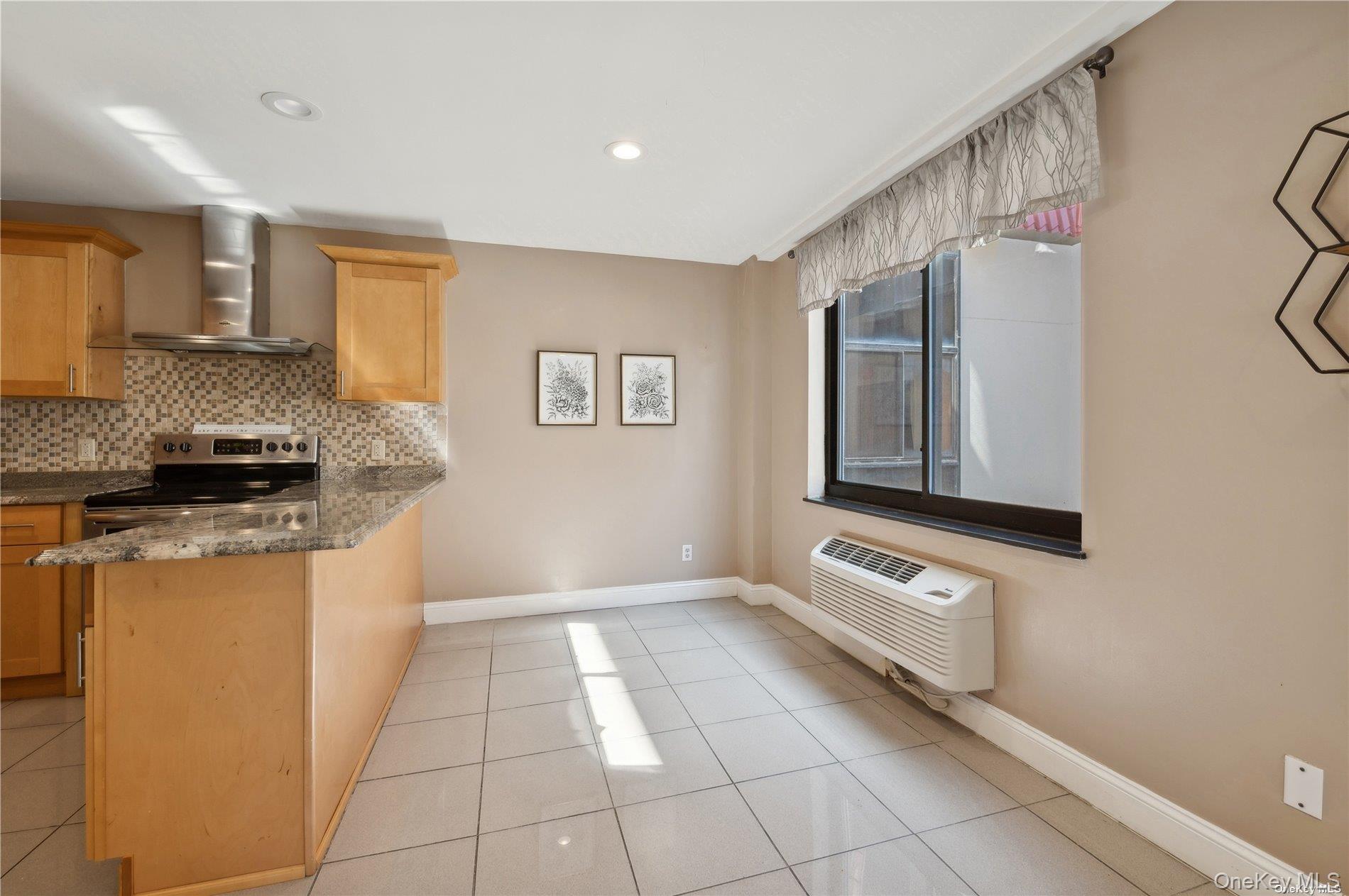 425 Shore Rd # 2B, Long Beach, NY 11561