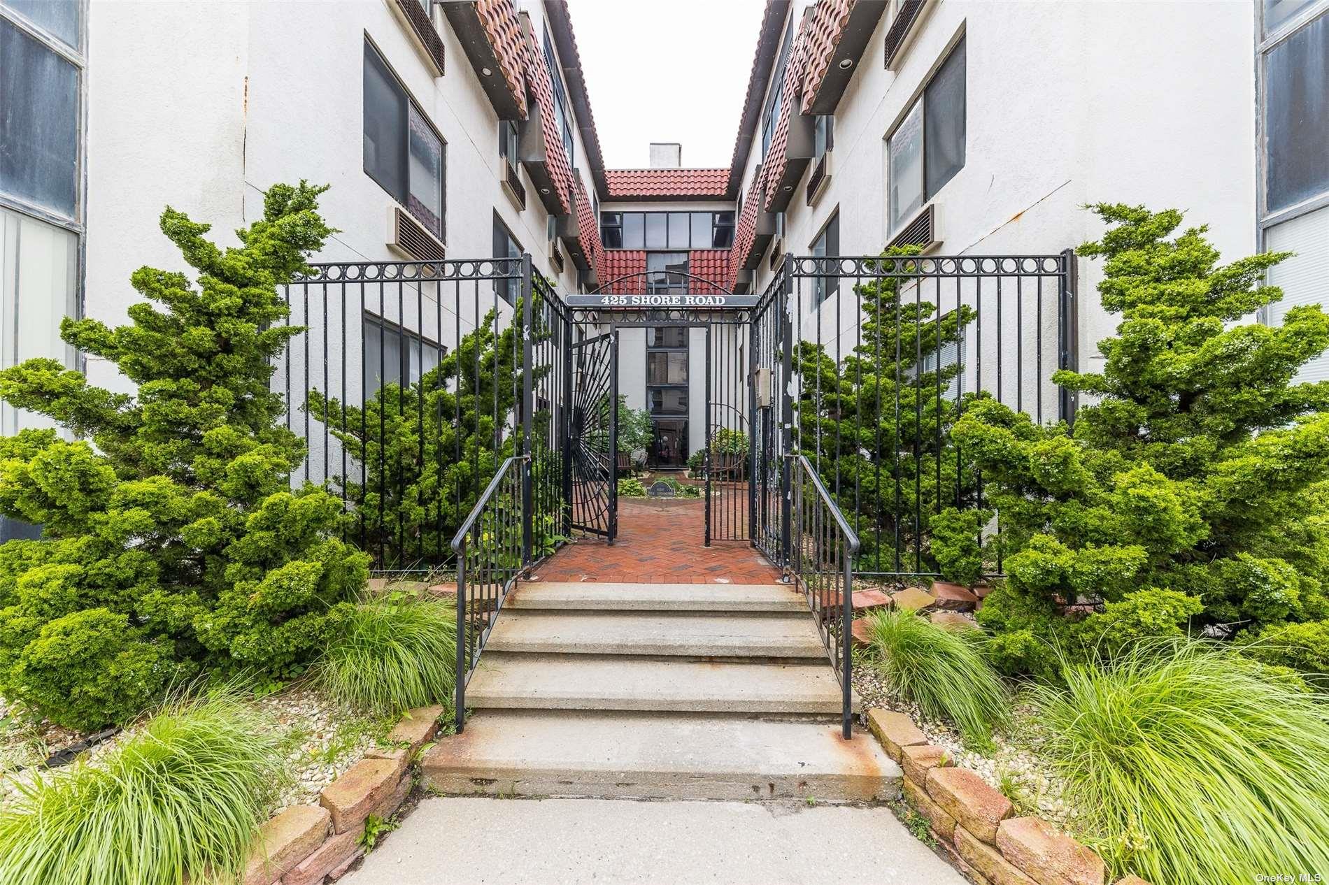 425 Shore Rd # 2B, Long Beach, NY 11561