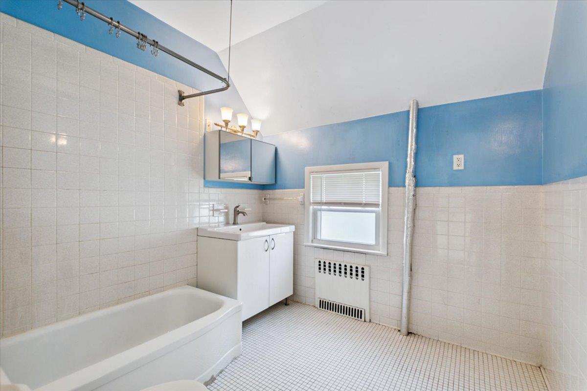 102 Burhans Avenue, Yonkers, NY 10701