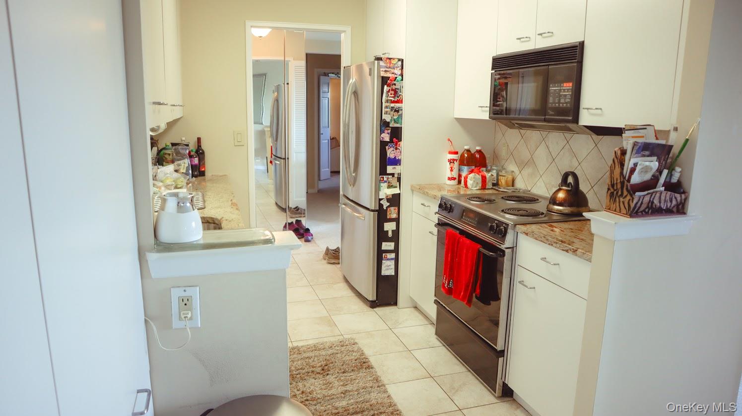 200 High Point Drive # 302, Hartsdale, NY 10530