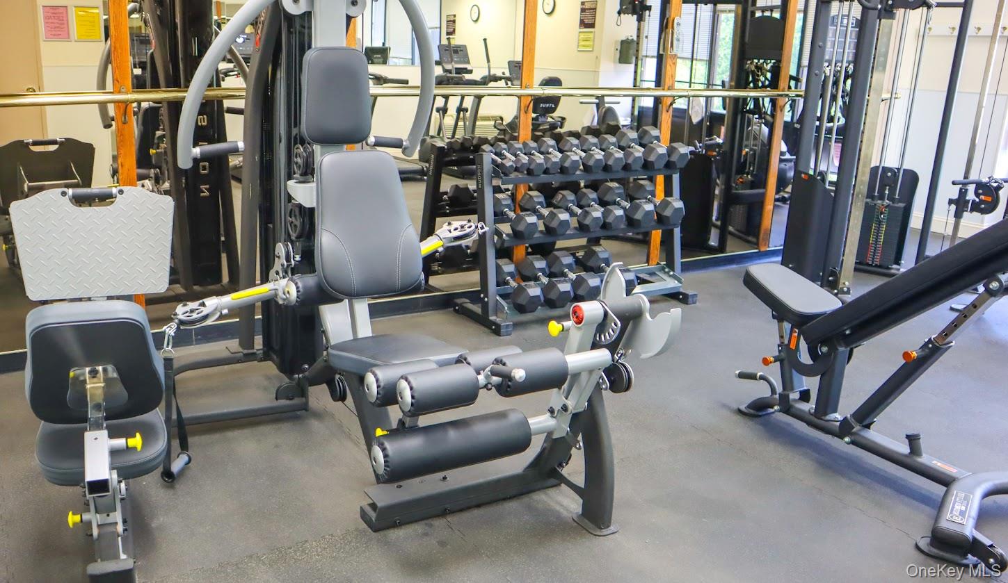 200 High Point Drive # 302, Hartsdale, NY 10530