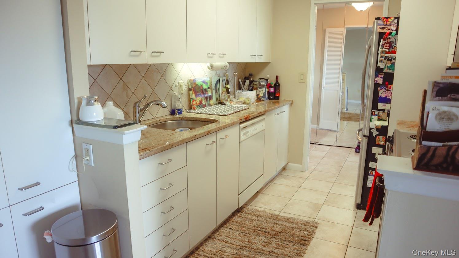 200 High Point Drive # 302, Hartsdale, NY 10530