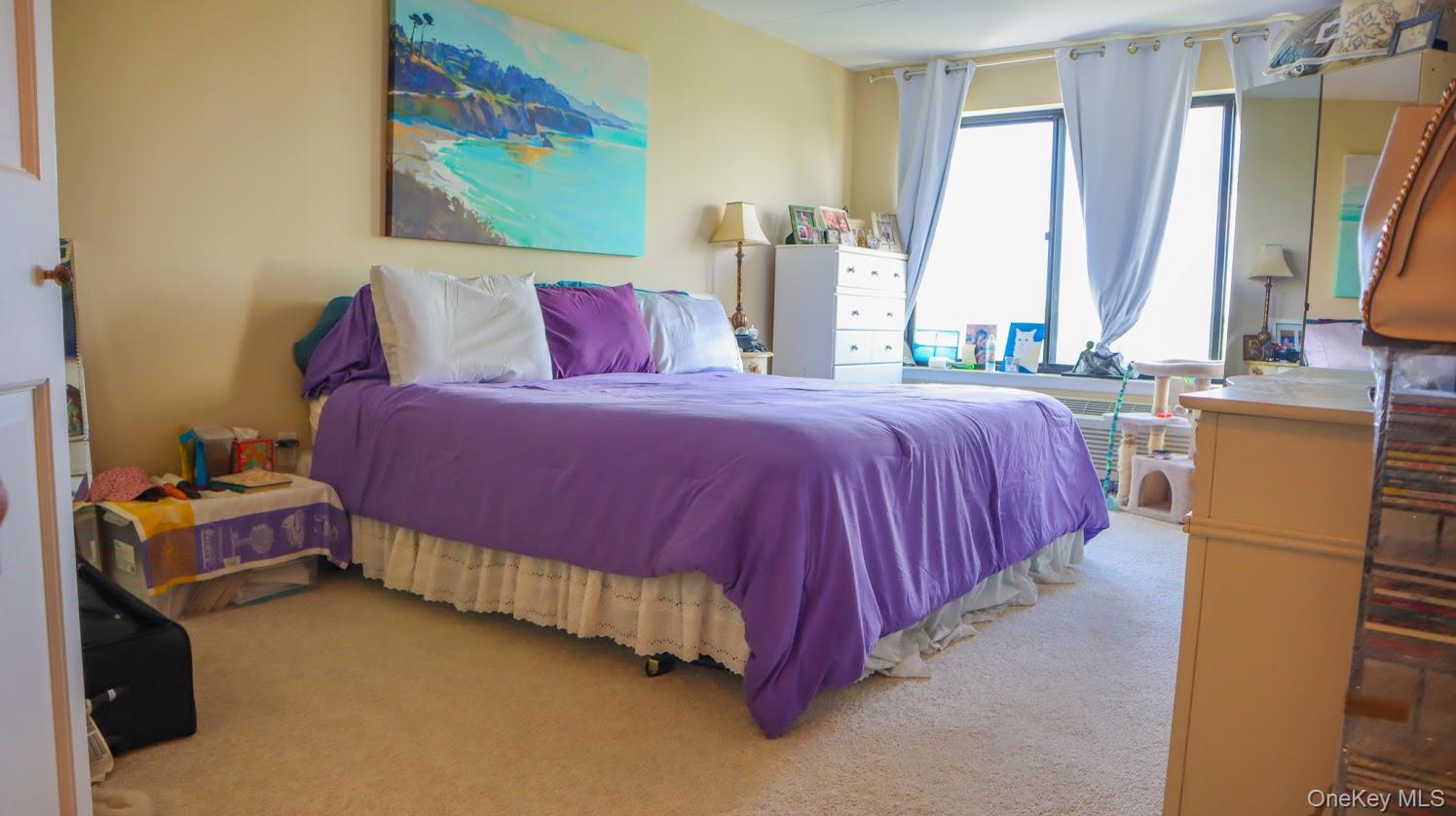 200 High Point Drive # 302, Hartsdale, NY 10530