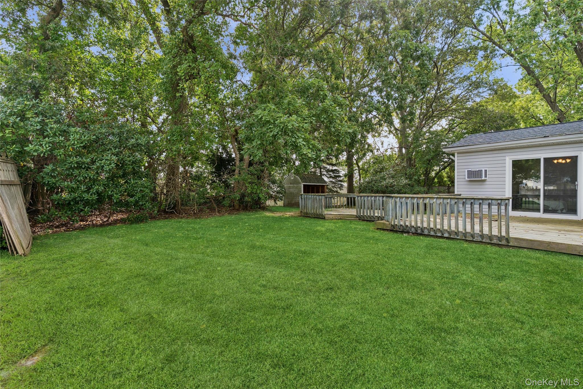 183 Ballad Circle, Holbrook, NY 11741