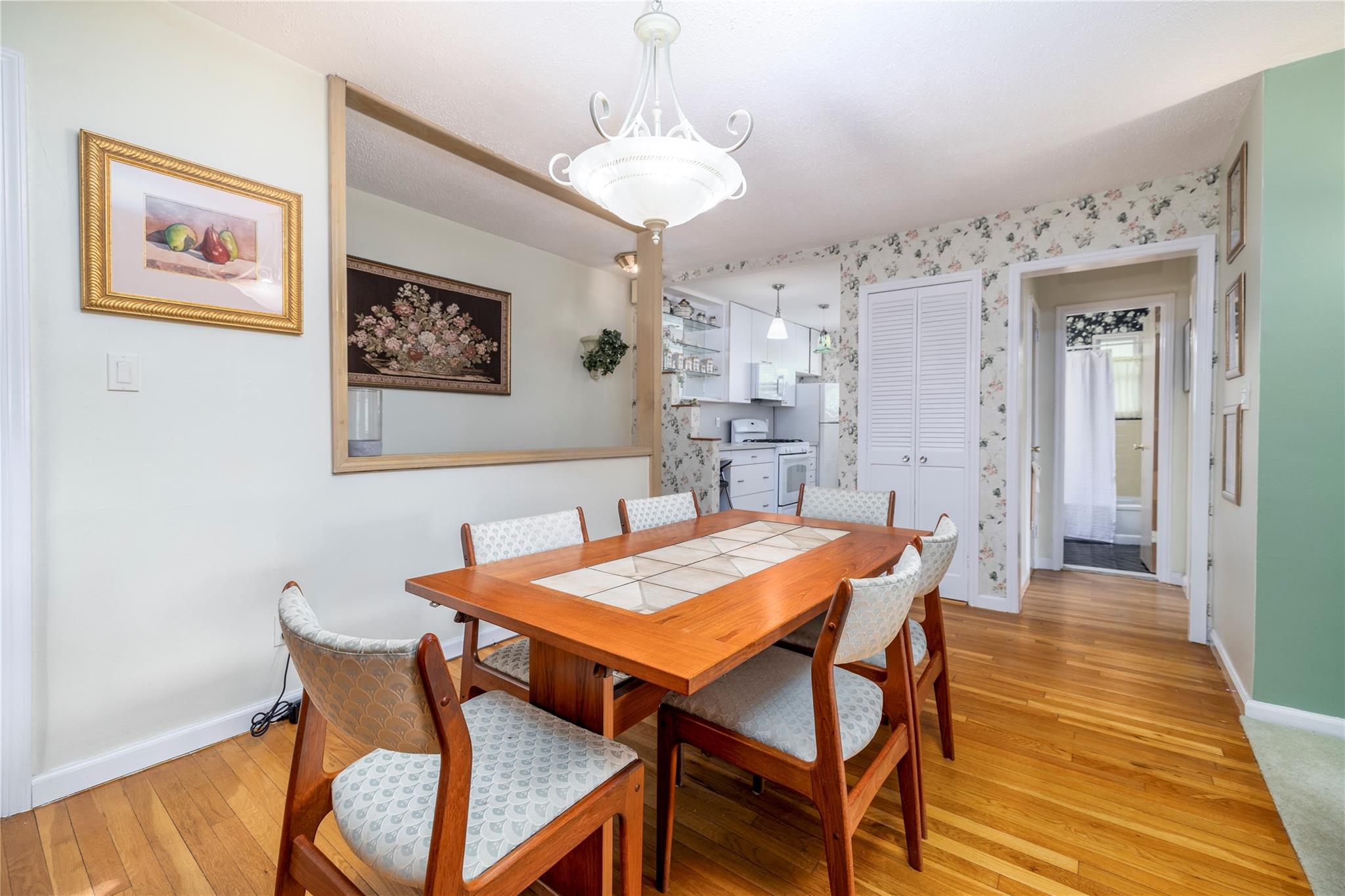 82-25 268 Street # 175B, New Hyde Park, NY 11004