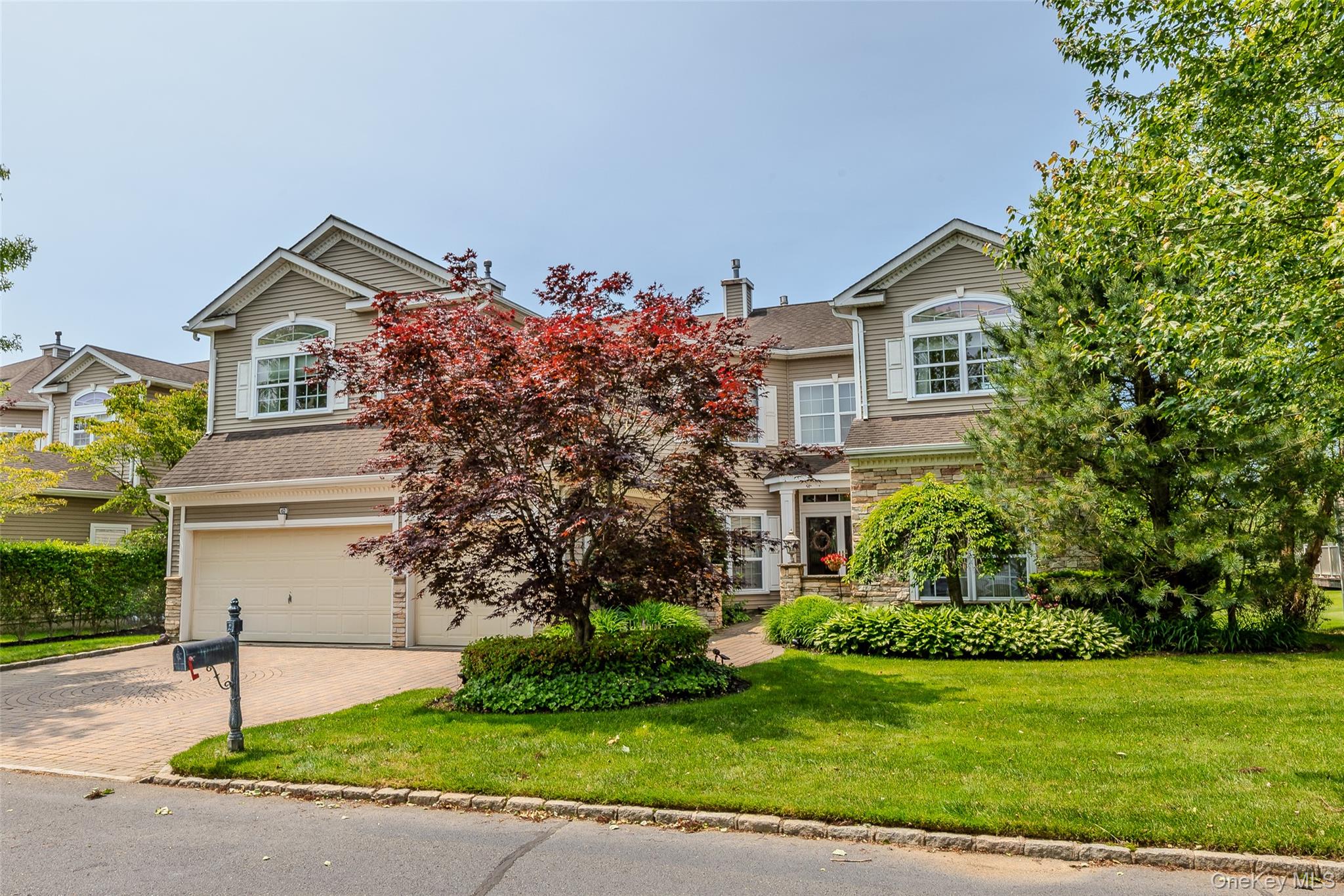 67 Hamlet Drive, Mount Sinai, NY 11766