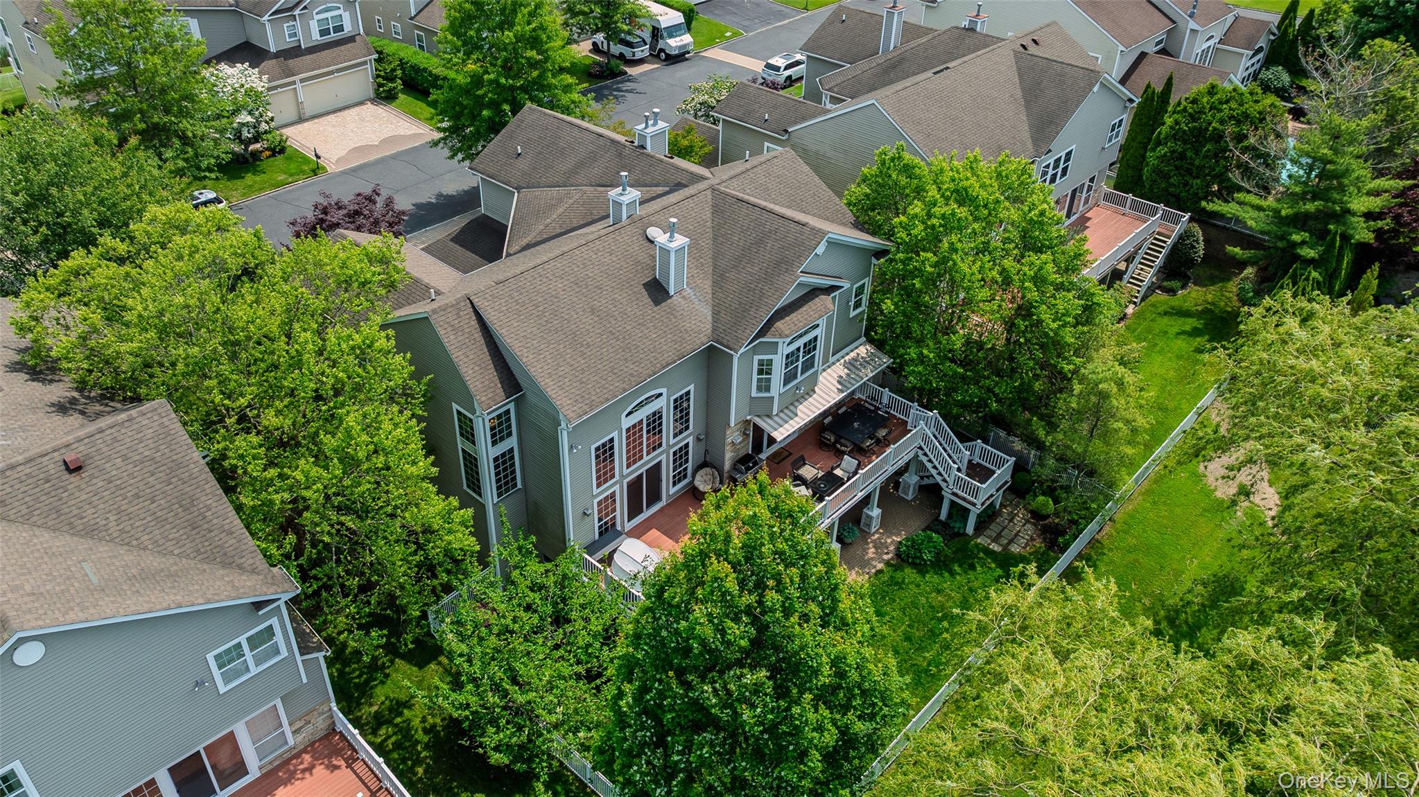 67 Hamlet Drive, Mount Sinai, NY 11766