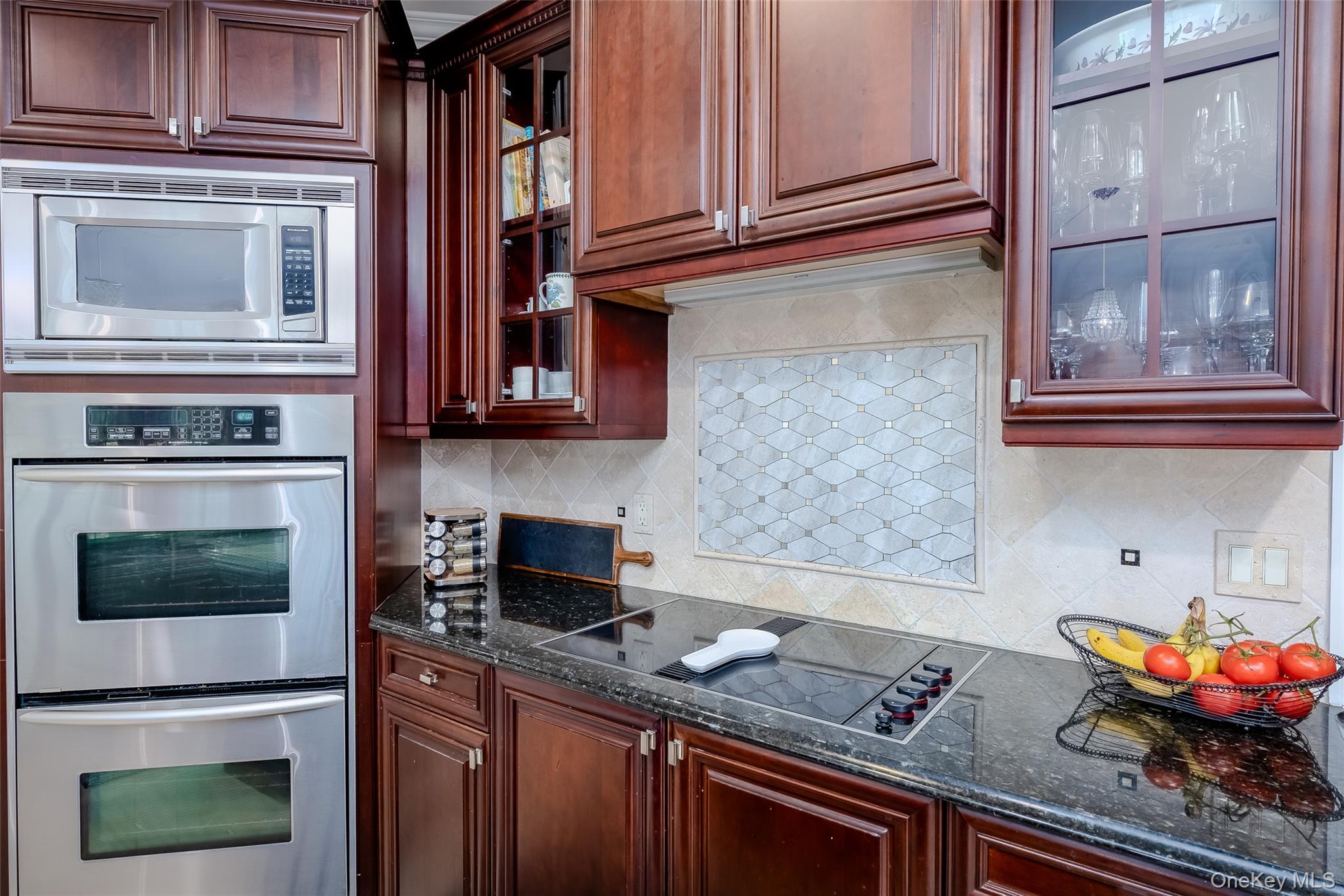 67 Hamlet Drive, Mount Sinai, NY 11766