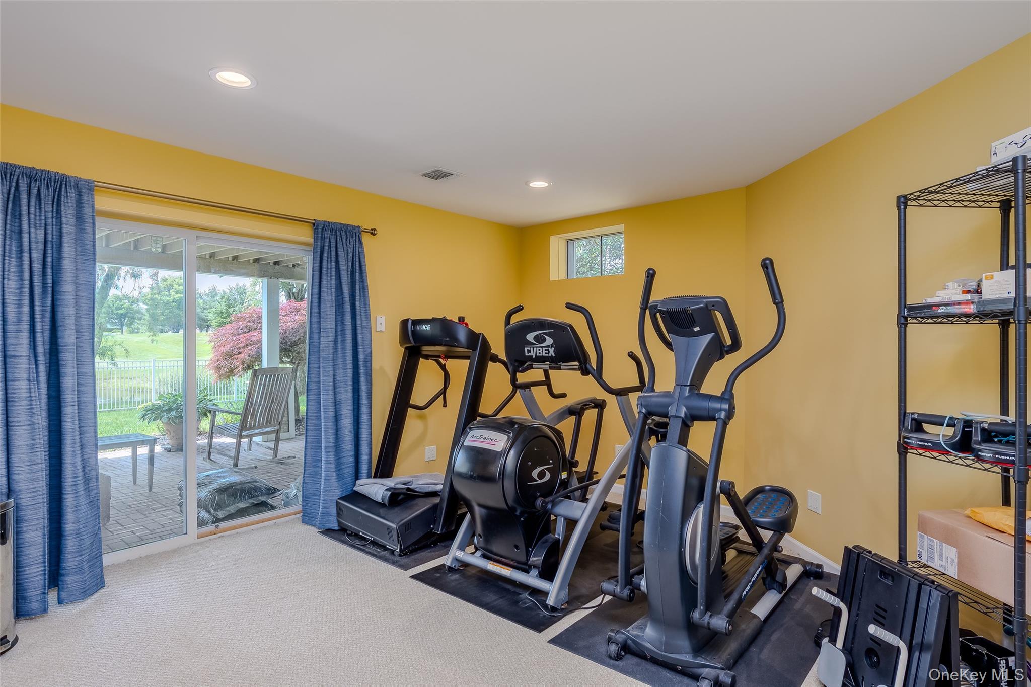 67 Hamlet Drive, Mount Sinai, NY 11766