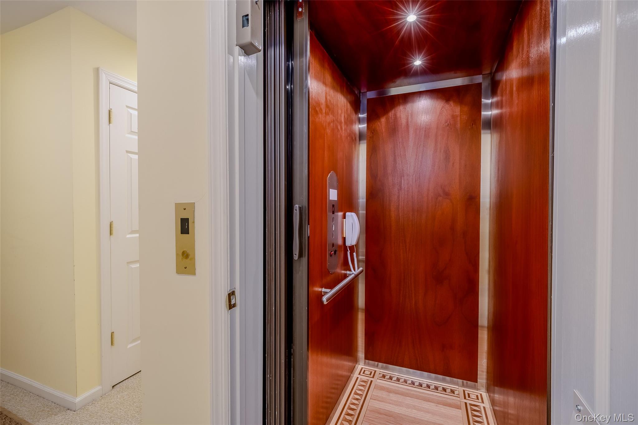 67 Hamlet Drive, Mount Sinai, NY 11766