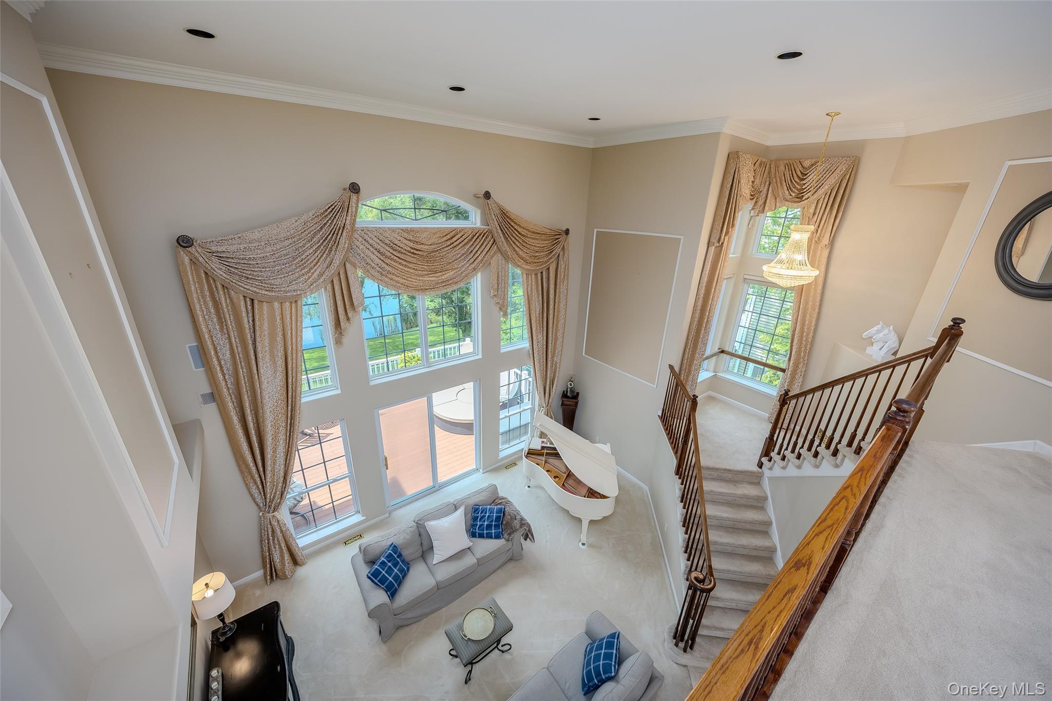 67 Hamlet Drive, Mount Sinai, NY 11766