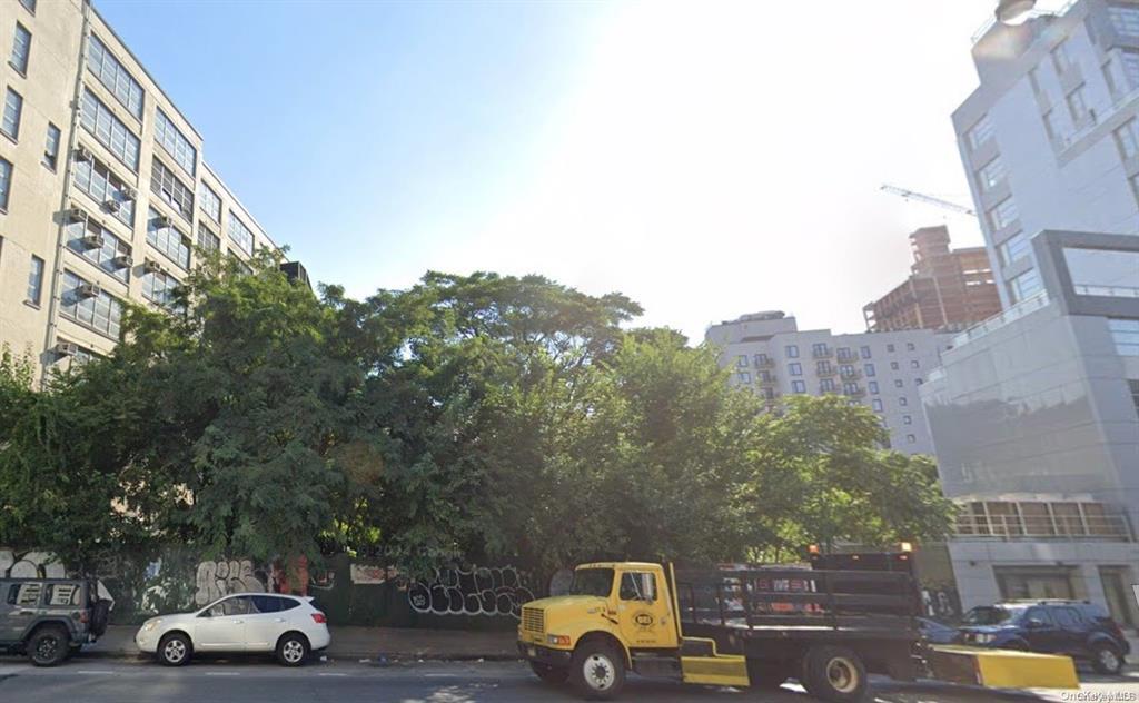 61 Flatbush Avenue Extension, Brooklyn, NY 11201