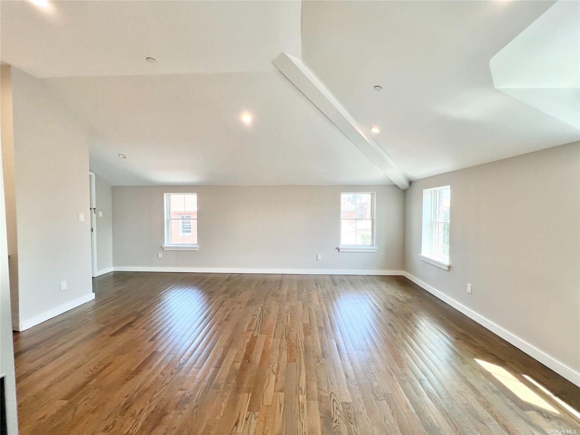 56-75 136th Street # 3B, Flushing, NY 11354