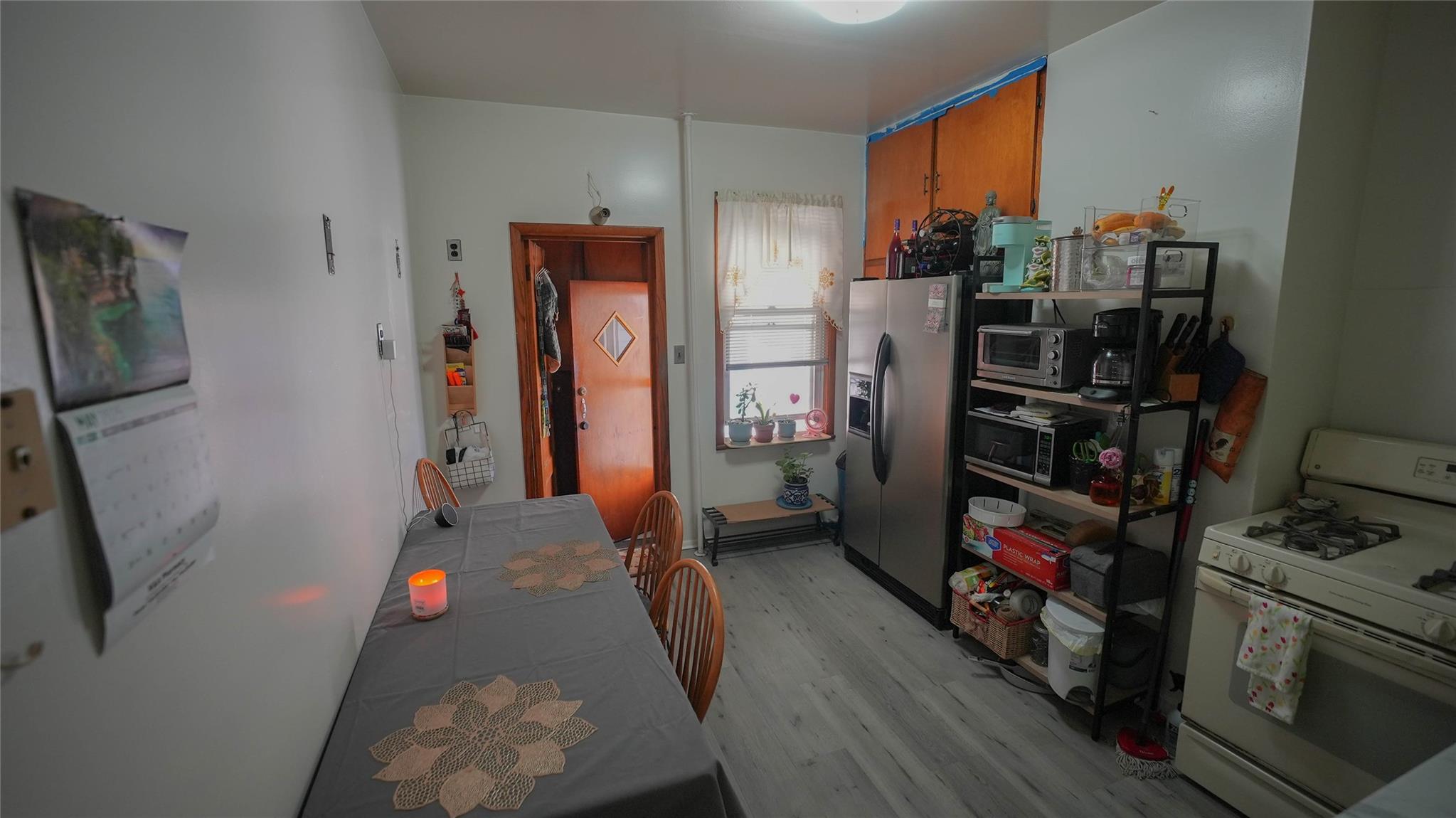 5214 92nd St, Elmhurst, NY 11373