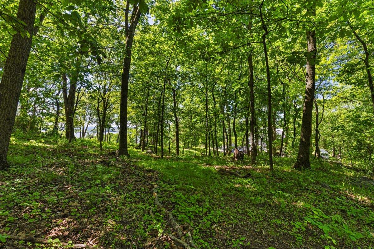 8 Prickly Pear Hill Road, Croton-on-Hudson, NY 10520