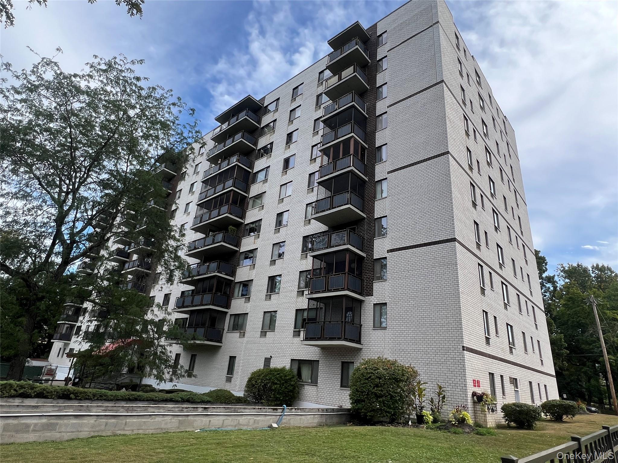 160 Academy Street # 1F aka LF, Poughkeepsie, NY 12601