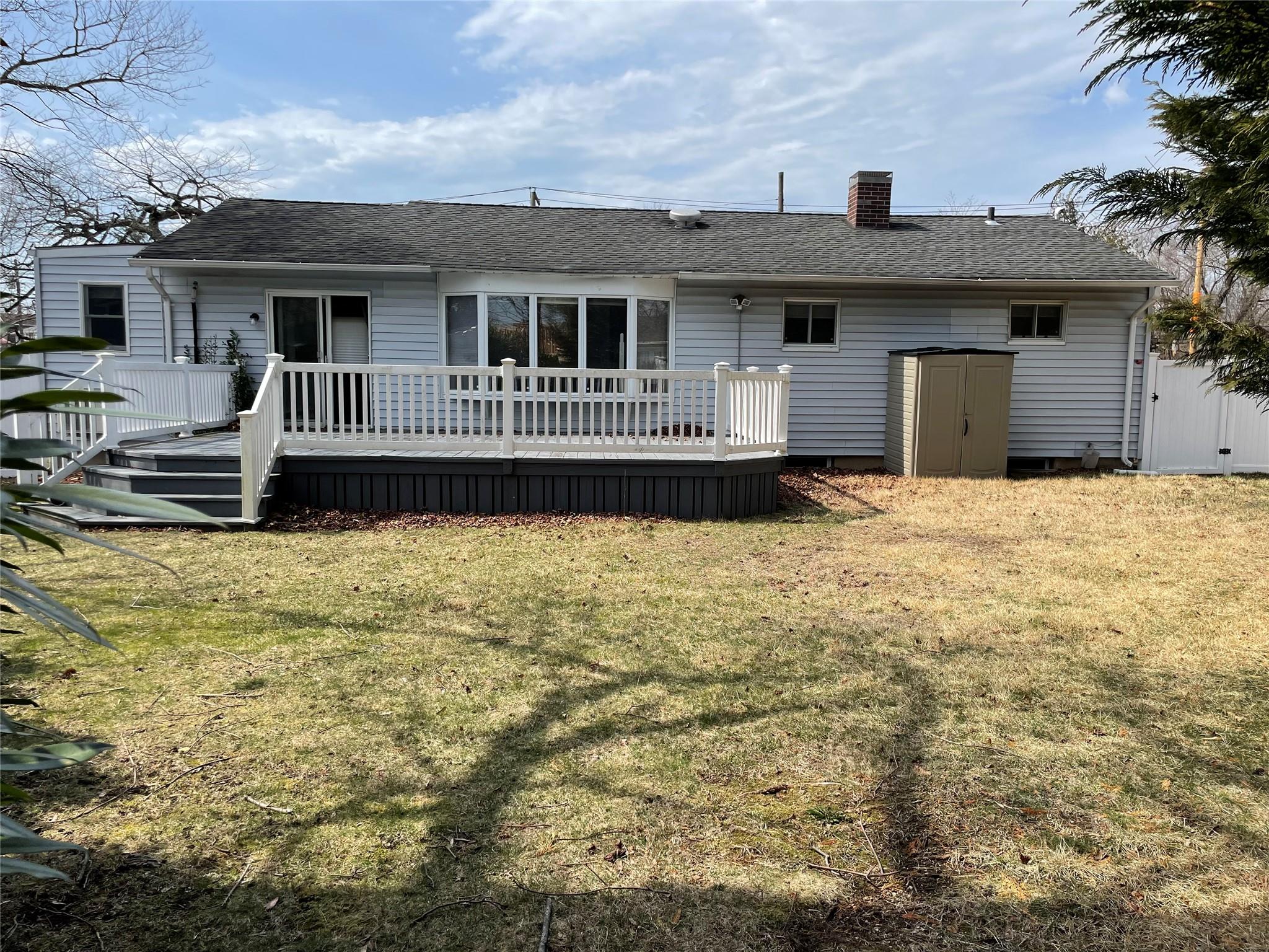 220 Central Park Road, Plainview, NY 11803