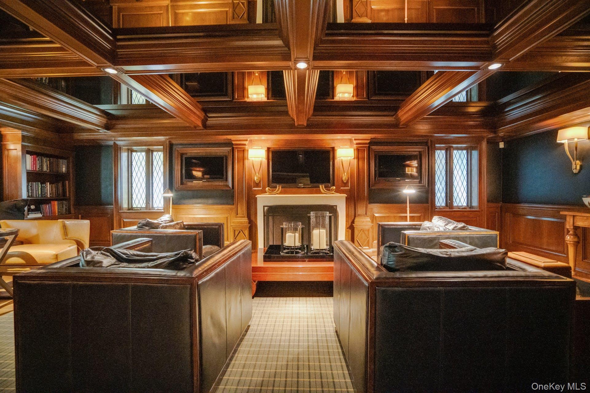 191 Elderfields Road, Manhasset, NY 11030