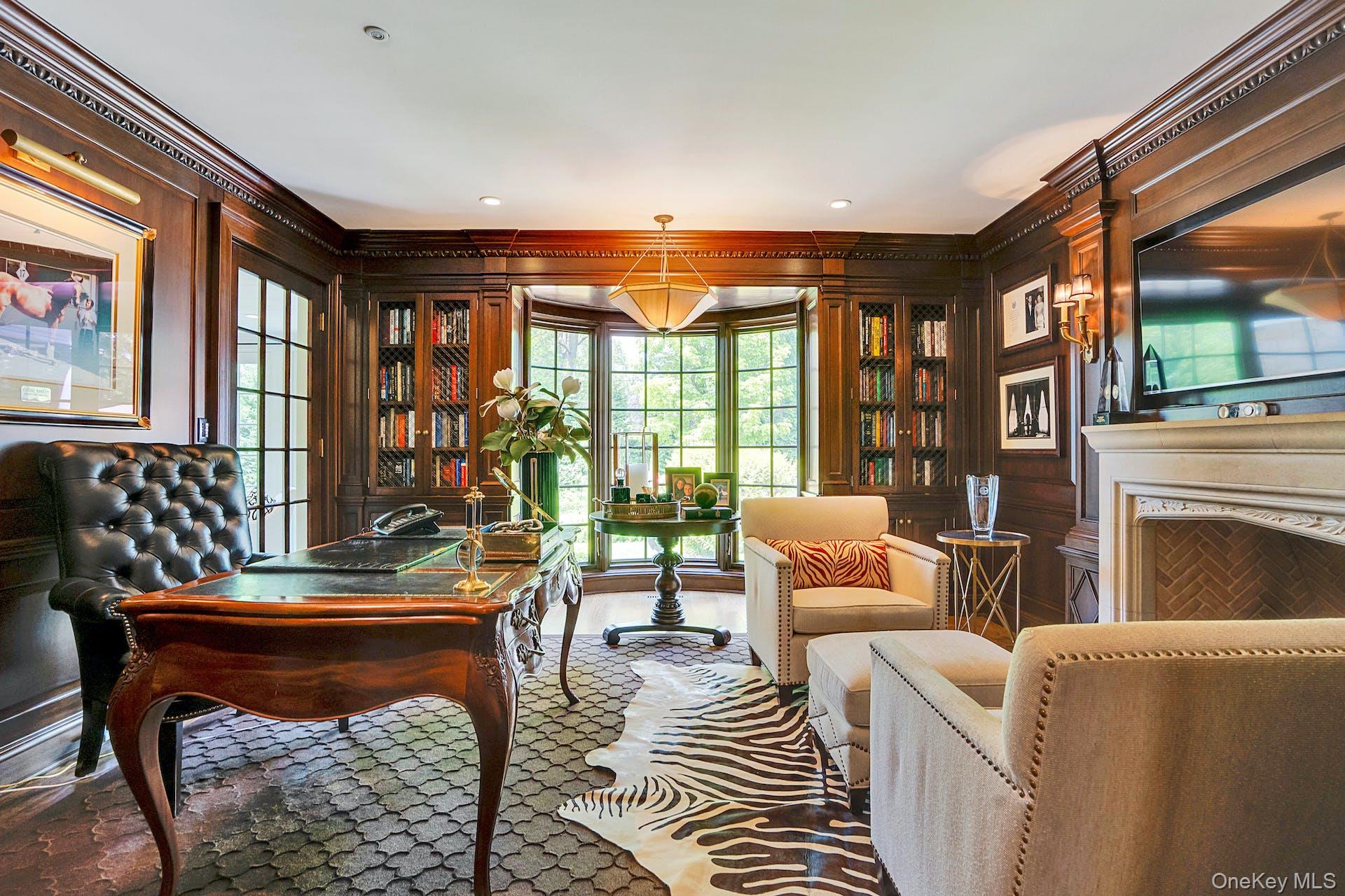 191 Elderfields Road, Manhasset, NY 11030