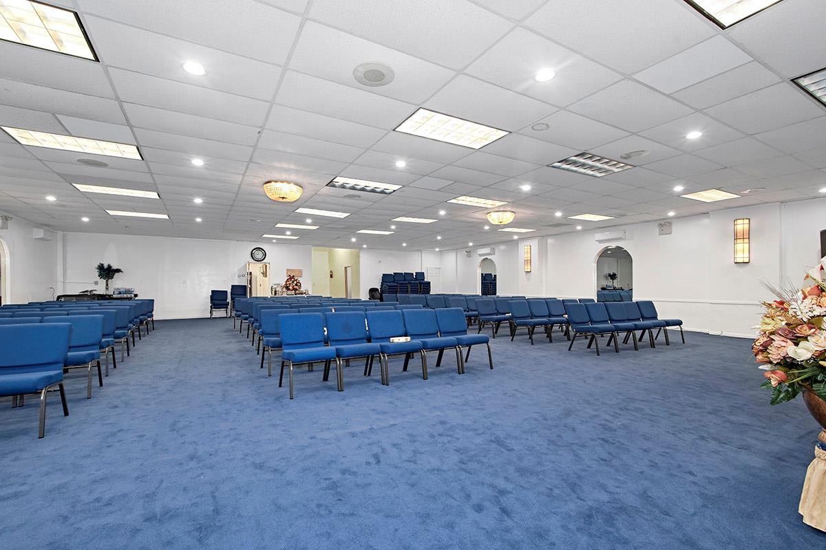 3243 Ampere Avenue, Bronx, NY 10465