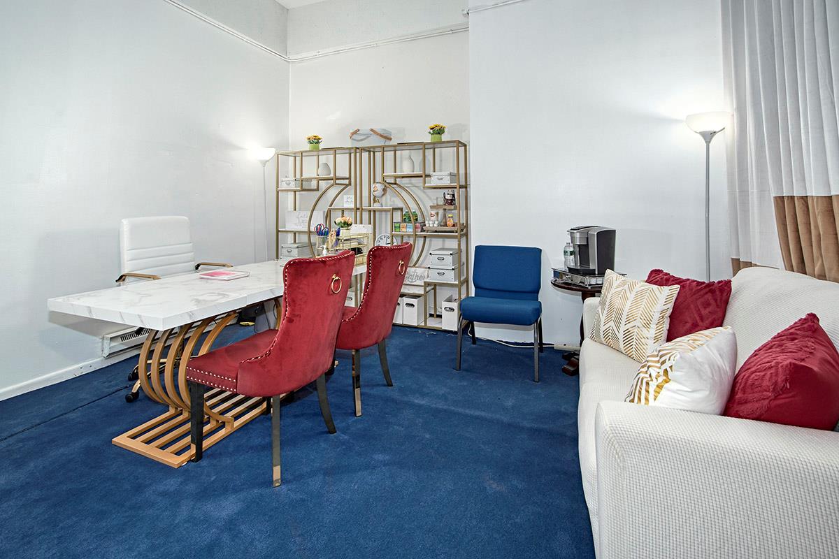 3243 Ampere Avenue, Bronx, NY 10465