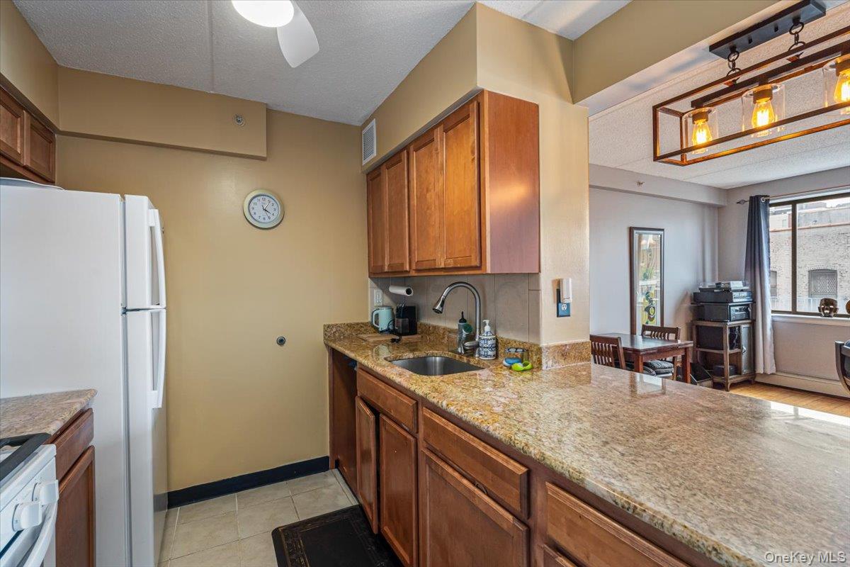 342 E 119th Street # 6D, New York (Manhattan), NY 10035