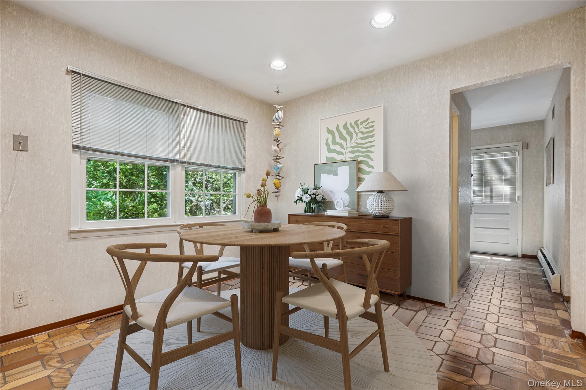 764 Sherwood Court, North Woodmere, NY 11581