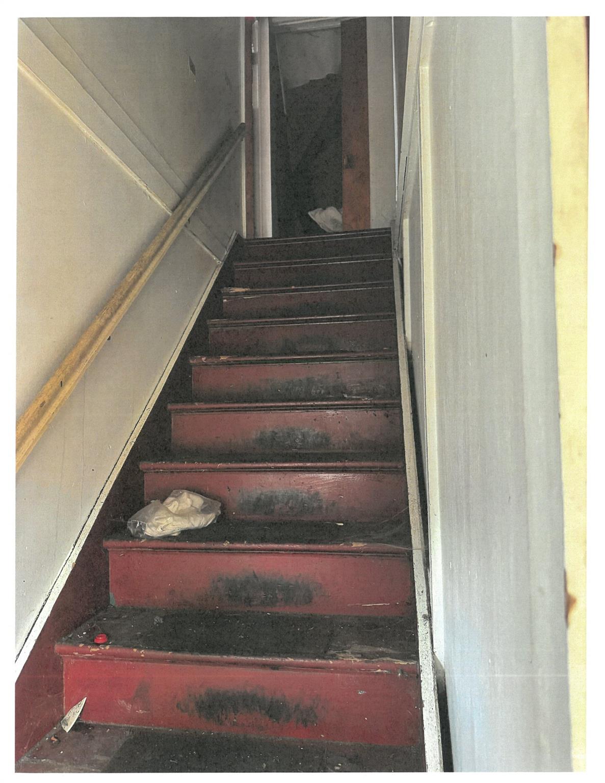 38 Hark Lane, Westbury, NY 11590