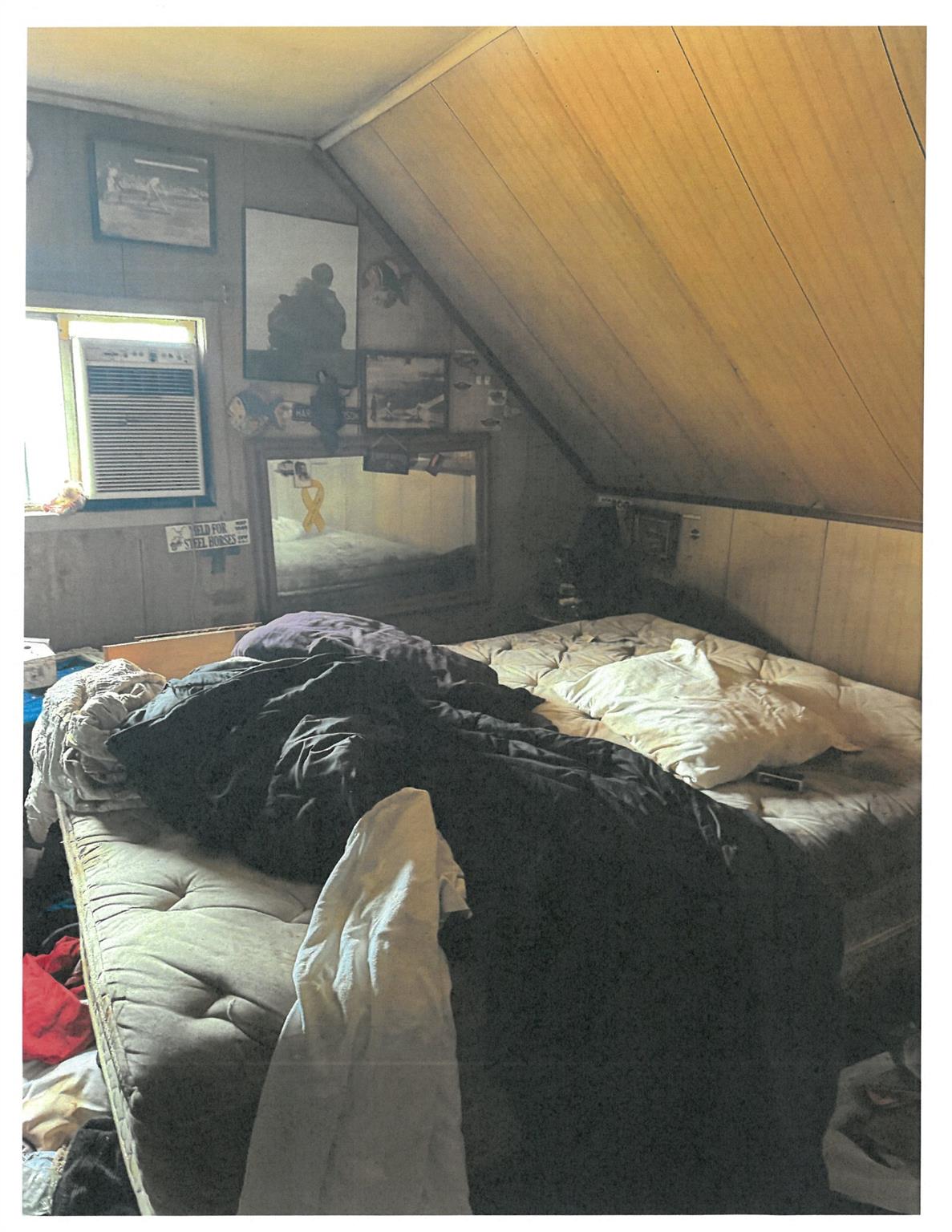 38 Hark Lane, Westbury, NY 11590