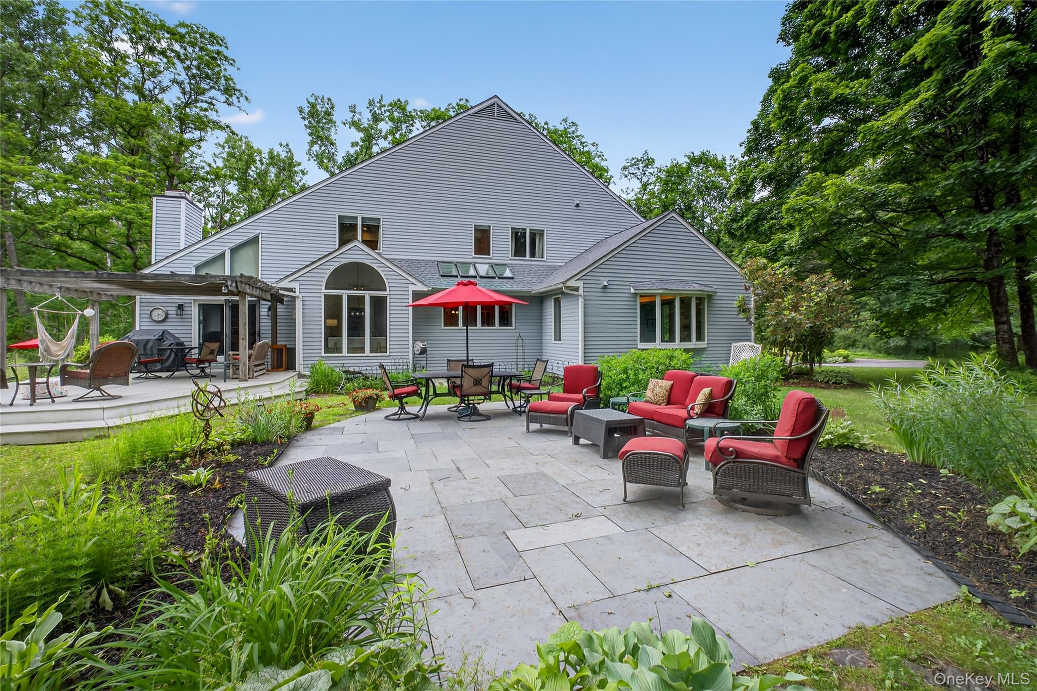 109 Sleight Plass Road, Poughkeepsie, NY 12603