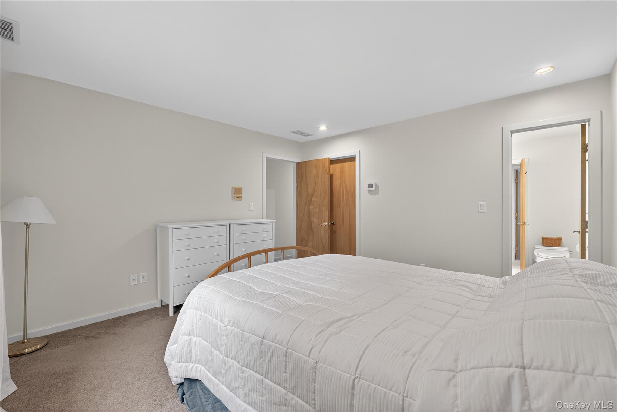 109 Sleight Plass Road, Poughkeepsie, NY 12603